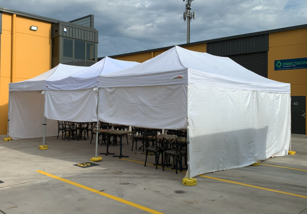 6x9m pop up marquee